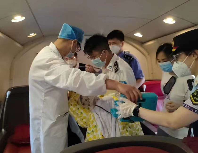 海城市高铁转院公司