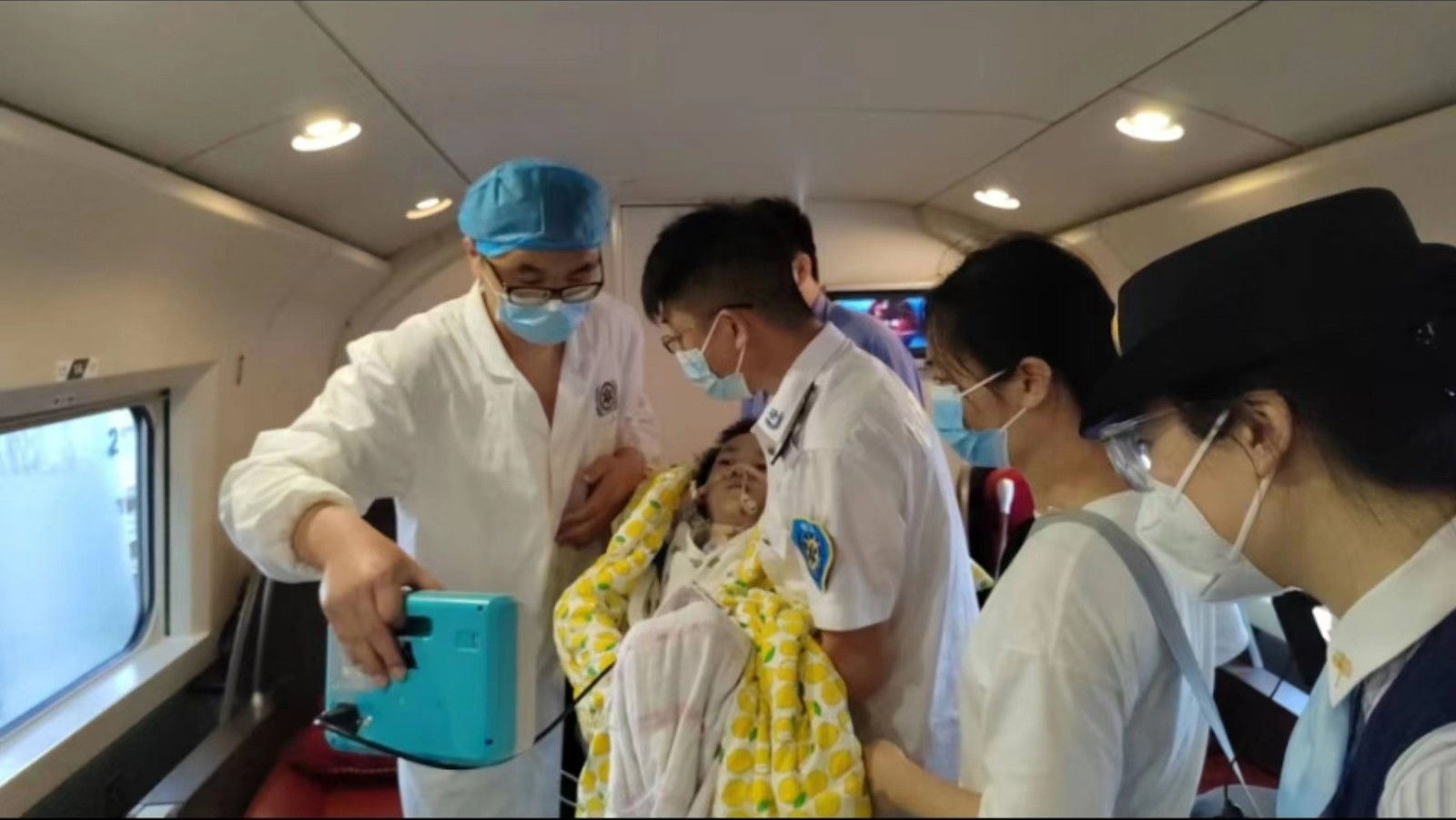 海城市专业高铁转运